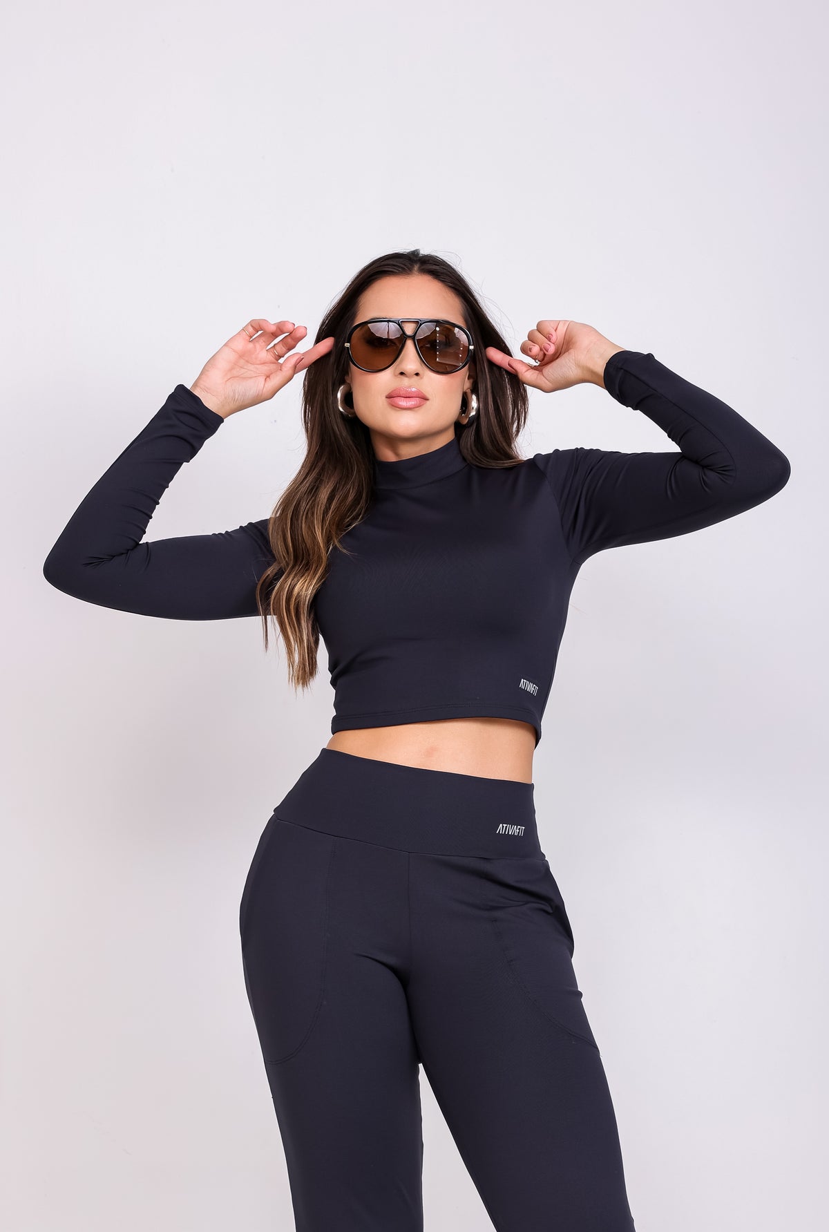 Cropped Cacharrel Preto