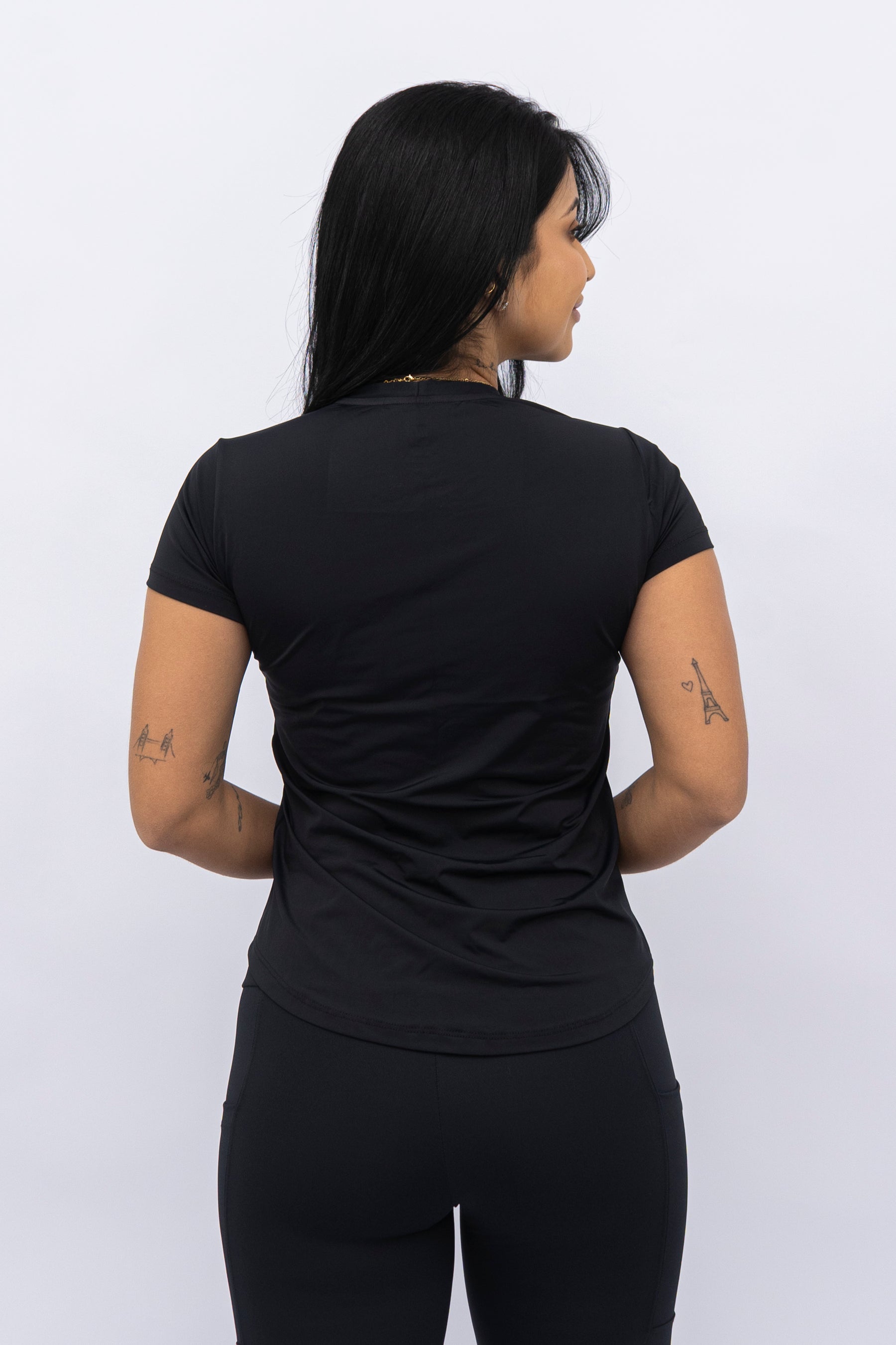 Blusa Mullet Fluity Gola O Preto