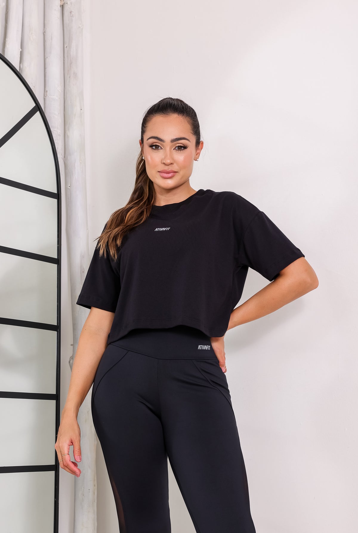 Cropped Oversized Preto